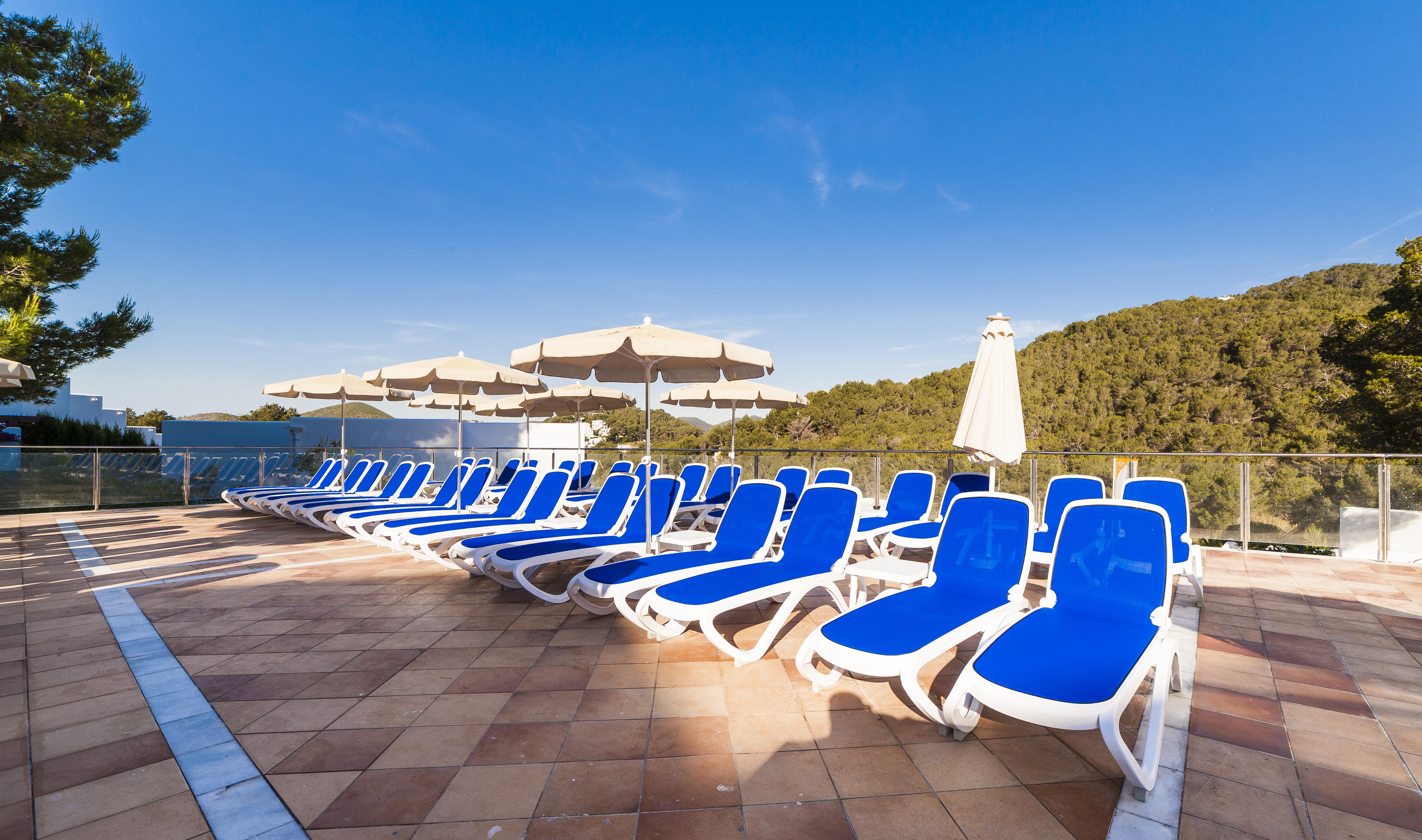 Hotel Globales Montemar Cala Llonga  Exterior foto
