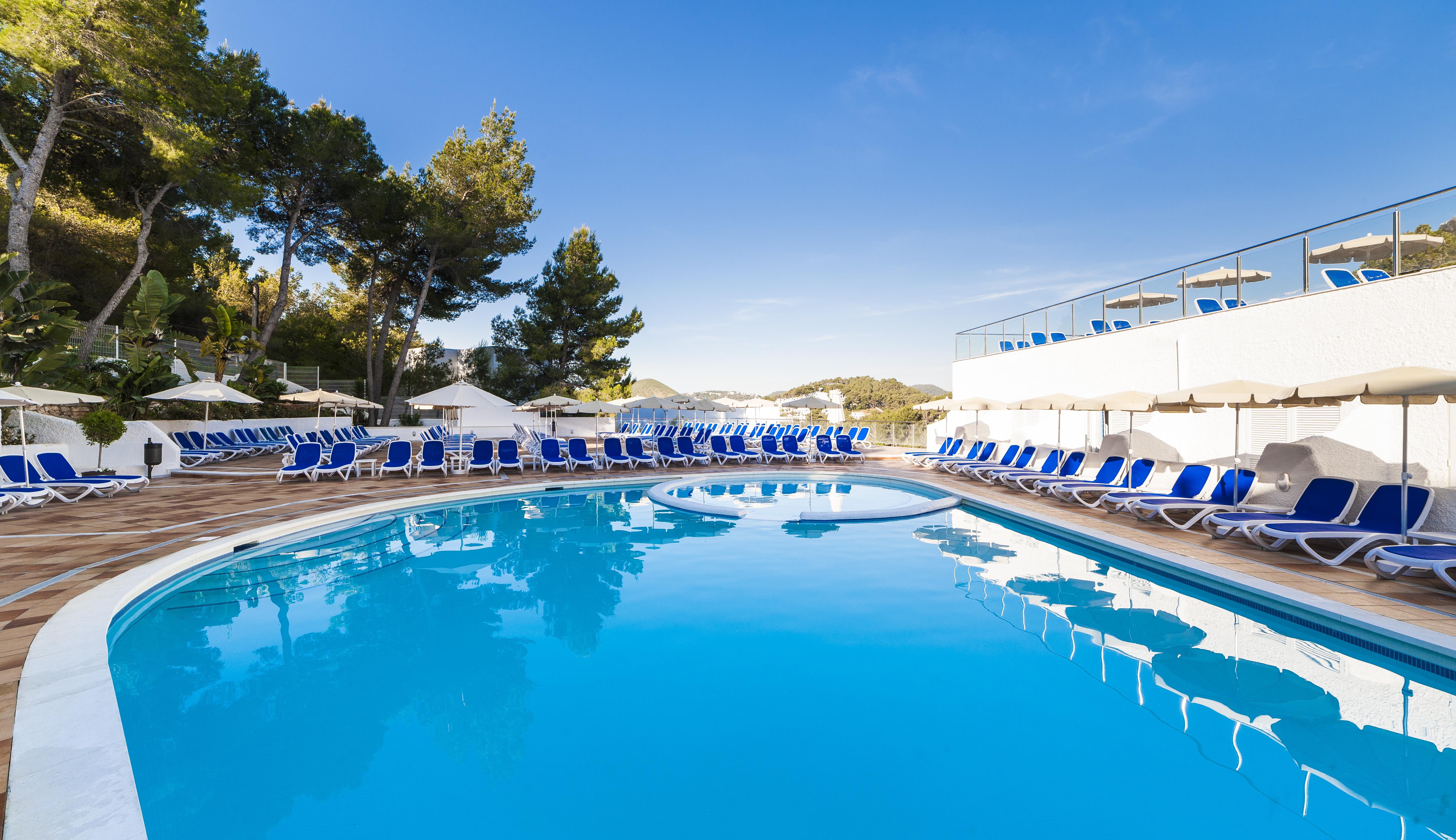 Hotel Globales Montemar Cala Llonga  Exterior foto