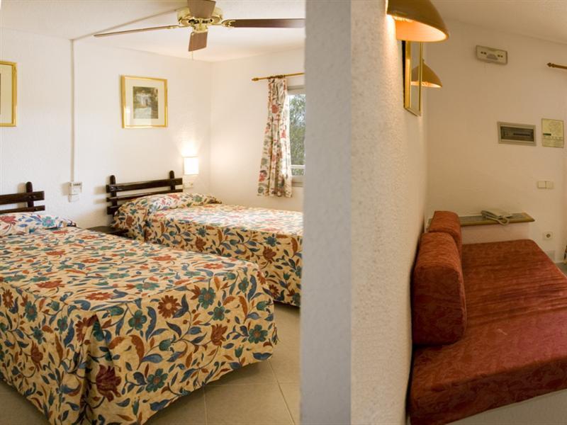 Hotel Globales Montemar Cala Llonga  Exterior foto